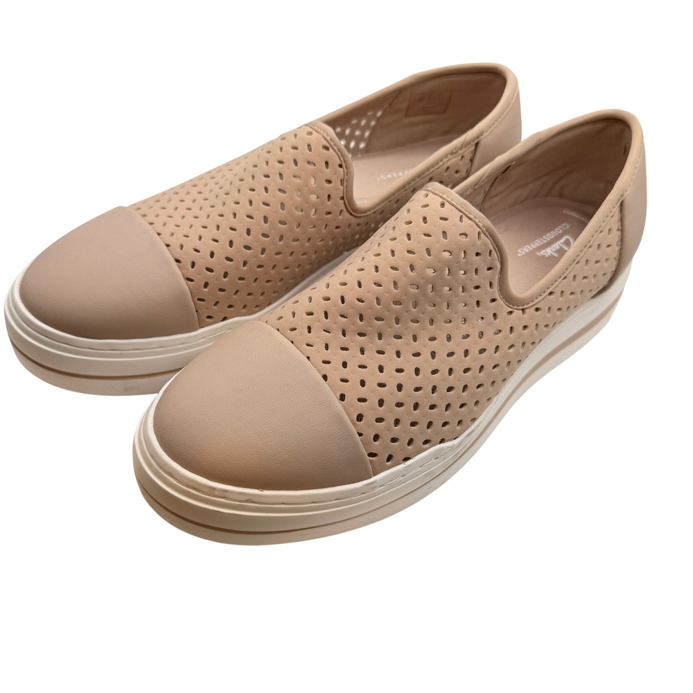 Clarks Women Cloudsteppers Audreigh Star 10 Nude Perforated Platform Sneakers